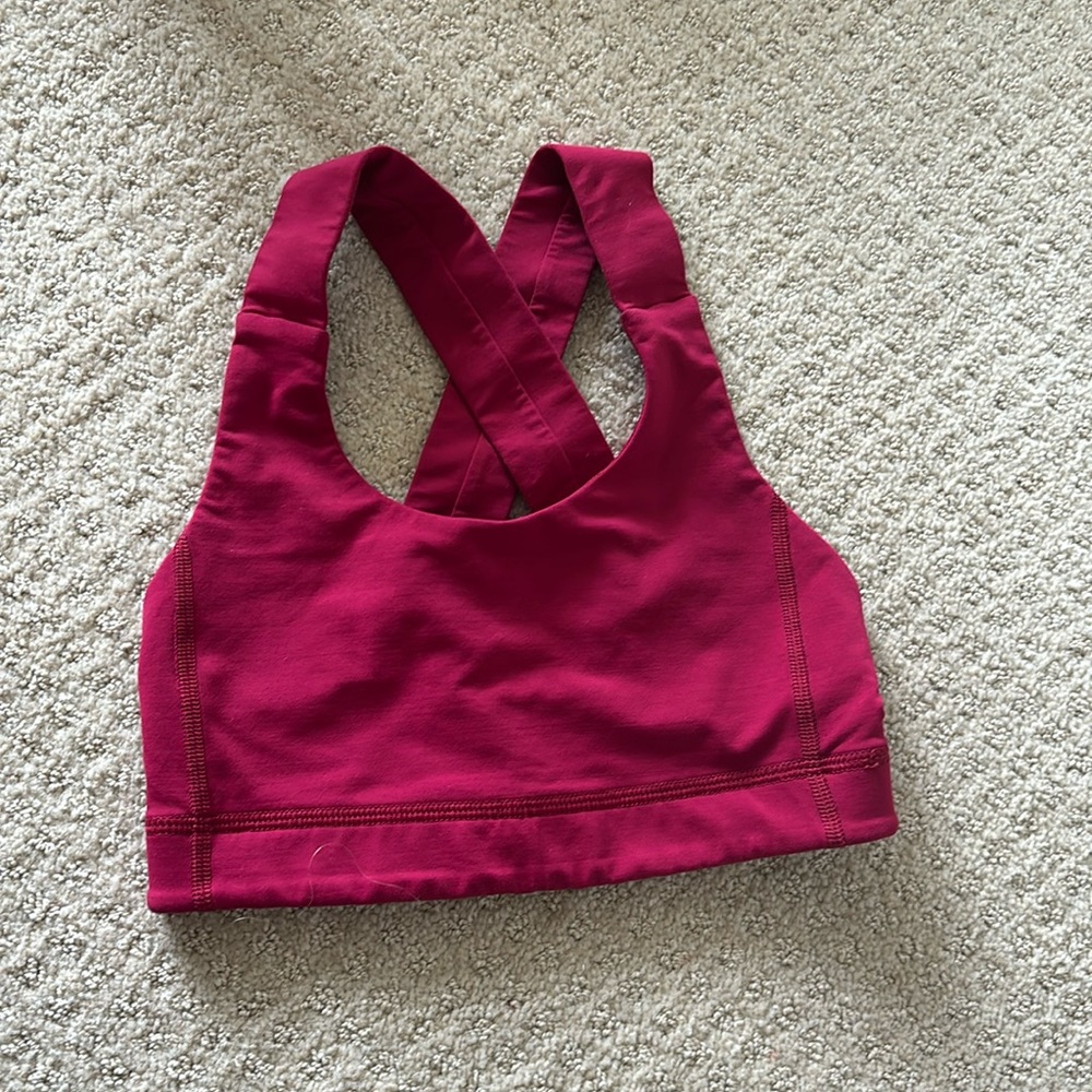 Lululemon Sports bra